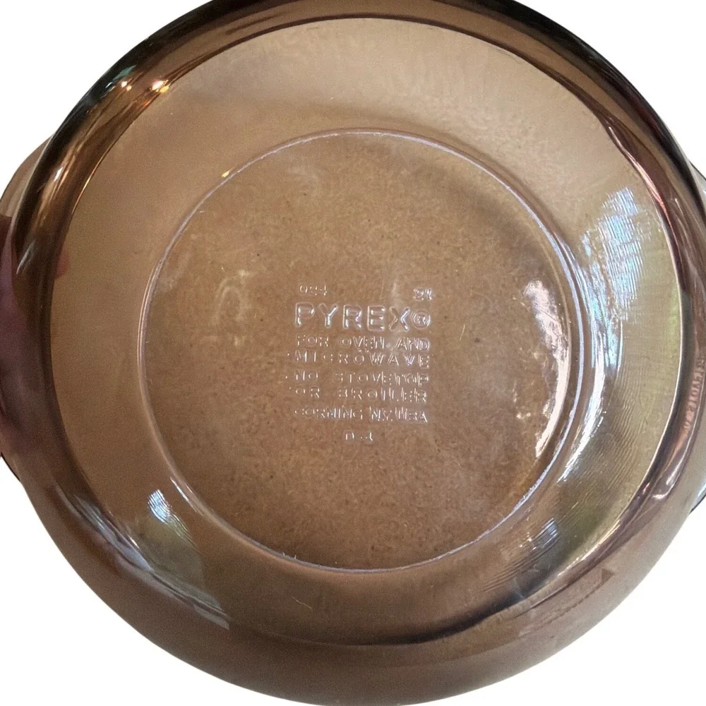 Pyrex Visions 1980s Vintage Brown Retro Serving Bowl | Amber Glass Casserole